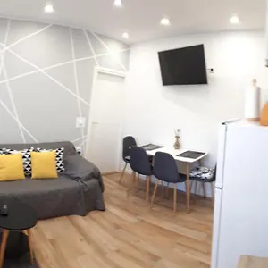 Lili In Pet Friendly, Free Parking Zadar